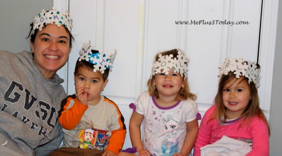 DIY Snowflake Crown - Toddler Craft for Letter Recognition - Love these! Perfect for the winter months! - www.MePlus3Today.com